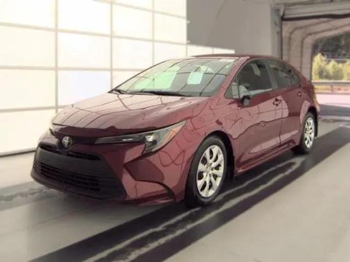 Ruby Flare Pearl 2025 Toyota Corolla LE
