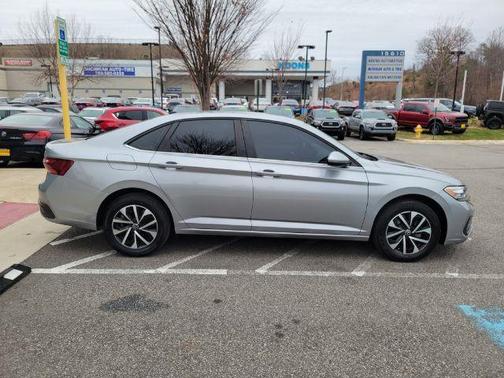 2022 Volkswagen Jetta 1.5T S