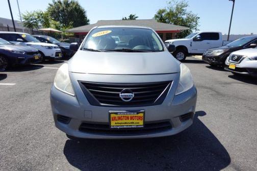 2012 Nissan Versa 1.6 S