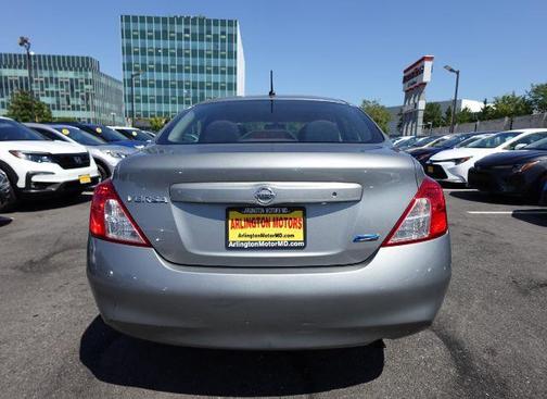 2012 Nissan Versa 1.6 S