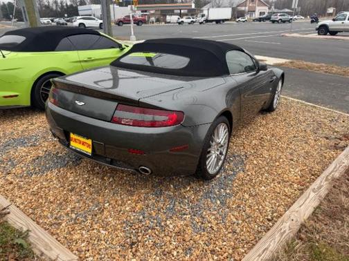 2009 Aston Martin V8 Vantage Base