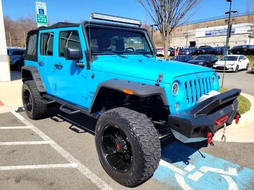 2017 Jeep Wrangler Unlimited Sport