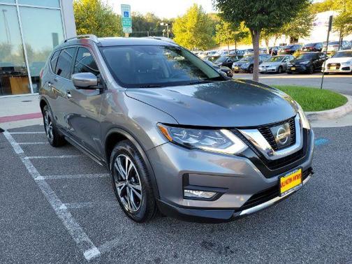 2017 Nissan Rogue SL