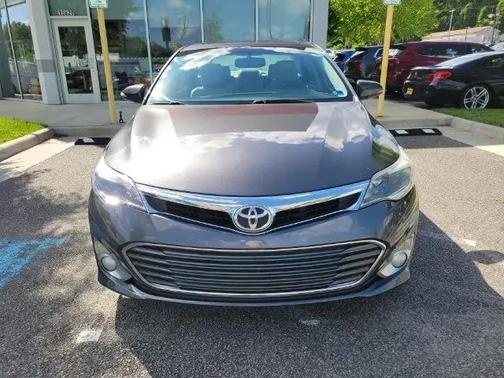 Magnetic Gray Metallic 2013 Toyota Avalon XLE