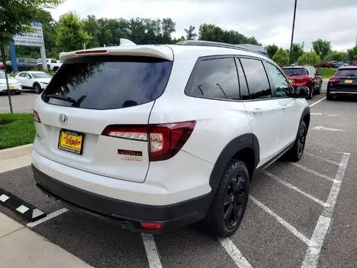 2022 Honda Pilot AWD TrailSport