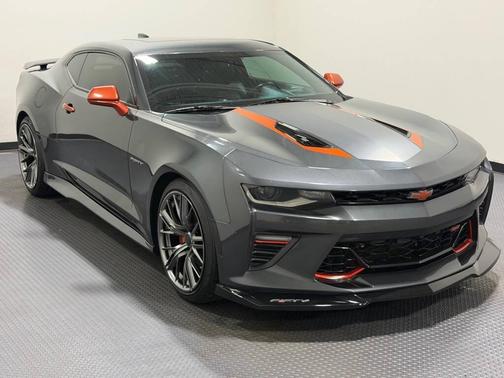 Gray 2017 Chevrolet Camaro 2SS
