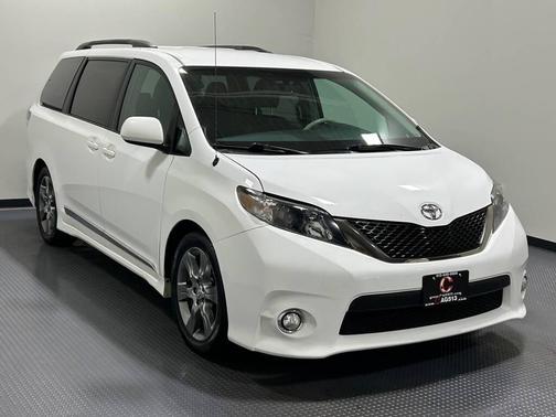 2012 Toyota Sienna SE