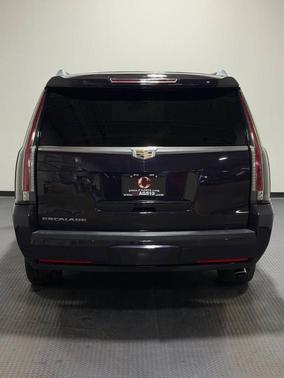 2018 Cadillac Escalade ESV Platinum