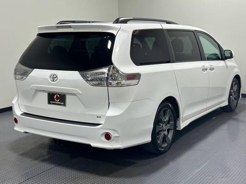 2015 Toyota Sienna 