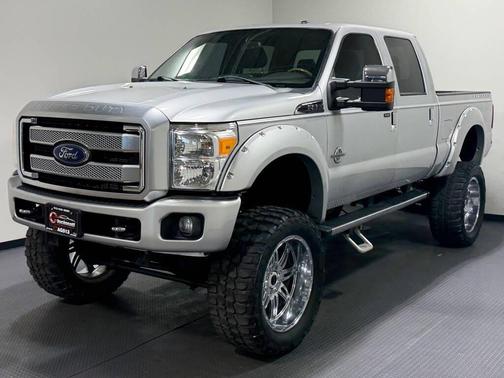 Silver 2016 Ford F-350 Lariat Super Duty
