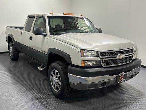 2005 Chevrolet Silverado 2500 HEAVY DUTY