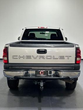 2005 Chevrolet Silverado 2500 HEAVY DUTY