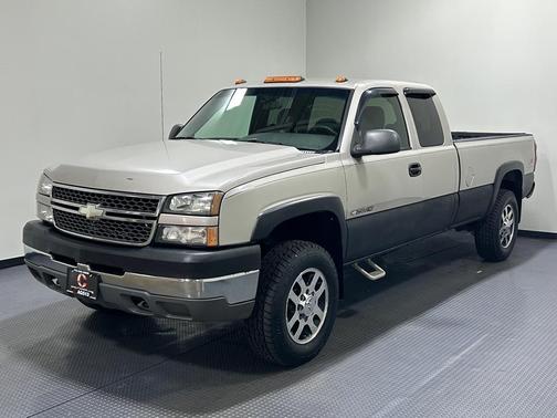 2005 Chevrolet Silverado 2500 HEAVY DUTY