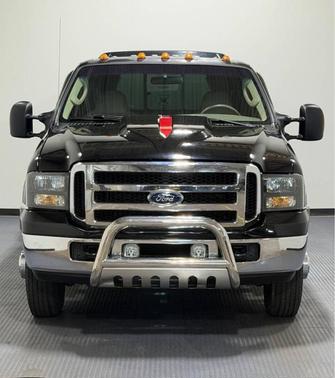 Black 2004 Ford F-350 Super Duty