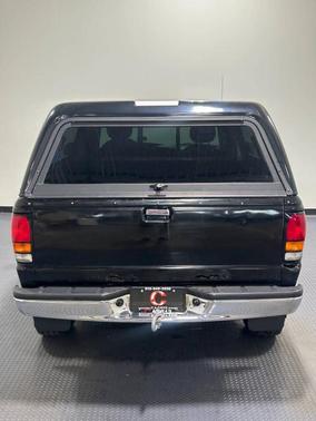 1999 Mazda B2500