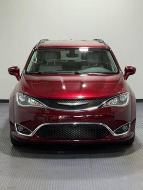 Maroon 2017 Chrysler Pacifica Touring-L