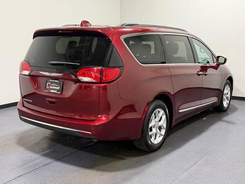 Maroon 2017 Chrysler Pacifica Touring-L