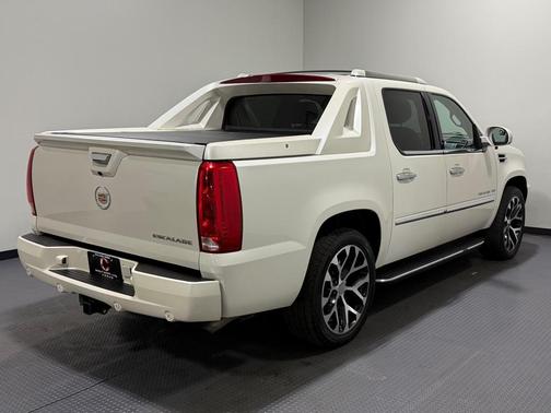 2013 Cadillac Escalade EXT Luxury