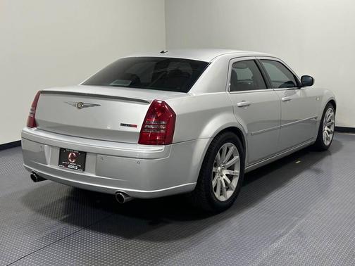 2006 Chrysler 300C SRT-8