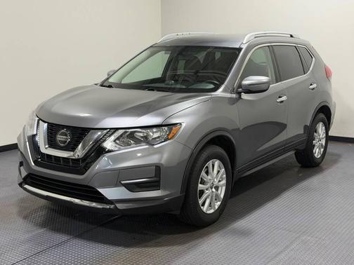 Gun Metallic 2018 Nissan Rogue SV