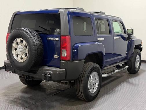 Blue 2009 Hummer H3