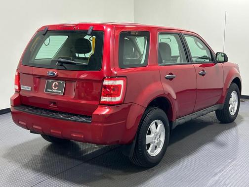 2011 Ford Escape XLS