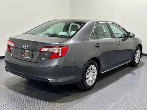 2013 Toyota Camry Hybrid 