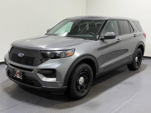 Gray 2023 Ford Utility Police Interceptor Base