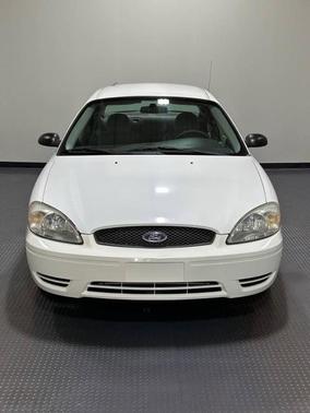 2007 Ford Taurus SE