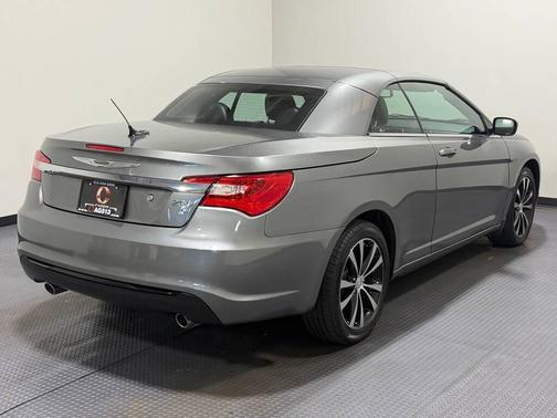 Silver 2011 Chrysler 200 S