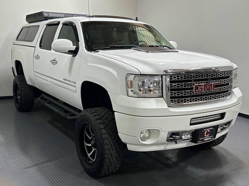 2011 GMC Sierra 2500 Denali