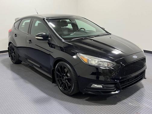 2016 Ford Focus ST Base