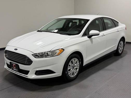 2013 Ford Fusion S