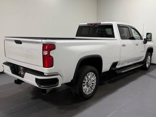 Summit White 2020 Chevrolet Silverado 3500 High Country