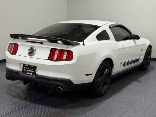 White 2011 Ford Mustang GT