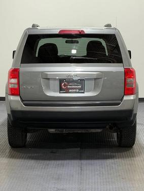 Gray 2012 Jeep Patriot Sport