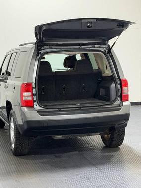 Gray 2012 Jeep Patriot Sport