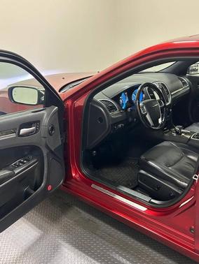 2012 Chrysler 300 Limited