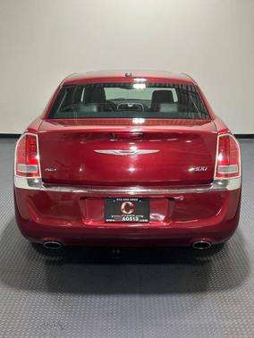 2012 Chrysler 300 Limited