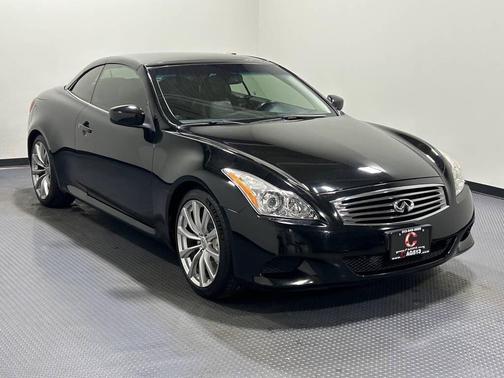 2009 INFINITI G37 Sport