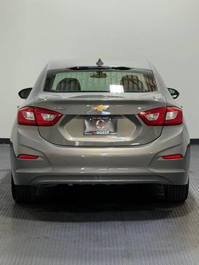 Brown 2019 Chevrolet Cruze LT