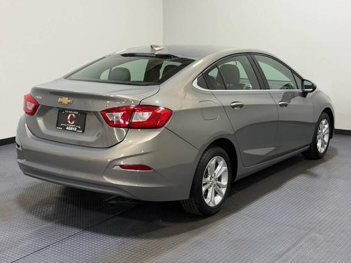 Brown 2019 Chevrolet Cruze LT