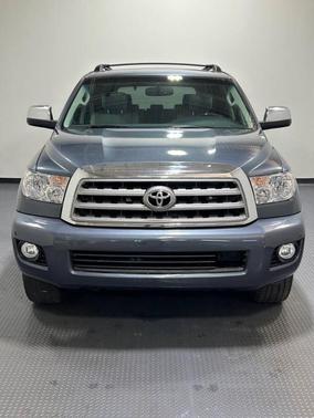 2010 Toyota Sequoia Platinum