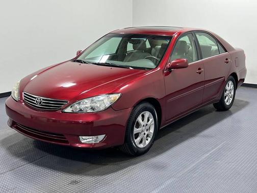 2005 Toyota Camry LE V6