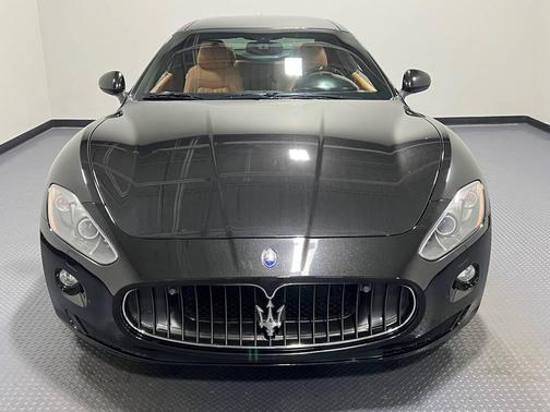 2011 Maserati GranTurismo Base