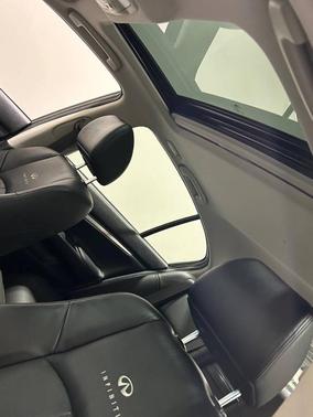 2011 INFINITI G25x Base