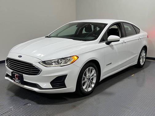 2019 Ford Fusion Hybrid SE