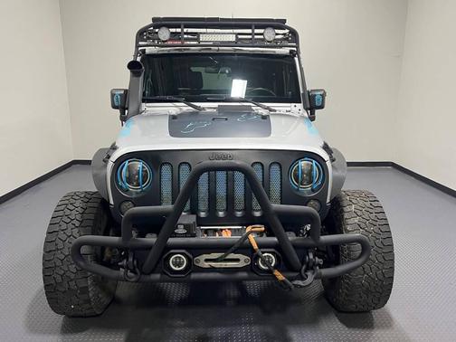 2012 Jeep Wrangler Sahara