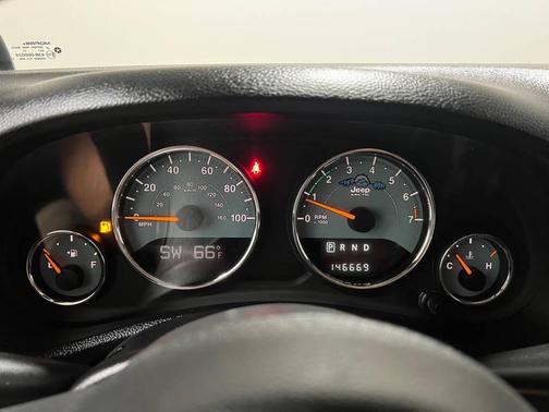 2012 Jeep Wrangler Sahara