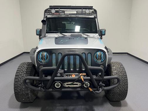 2012 Jeep Wrangler Sahara
